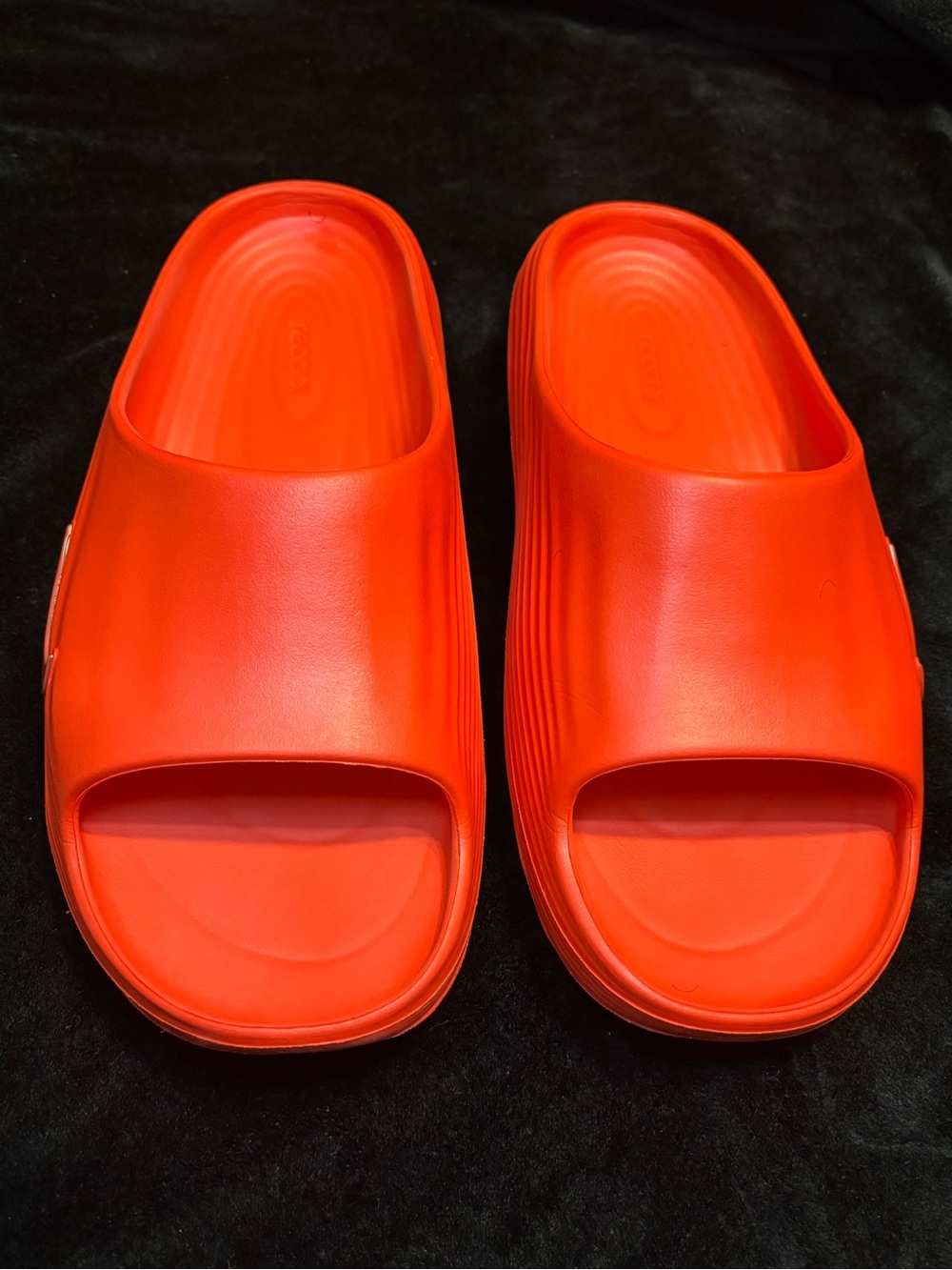 Reactx Nike crimson size 11 men